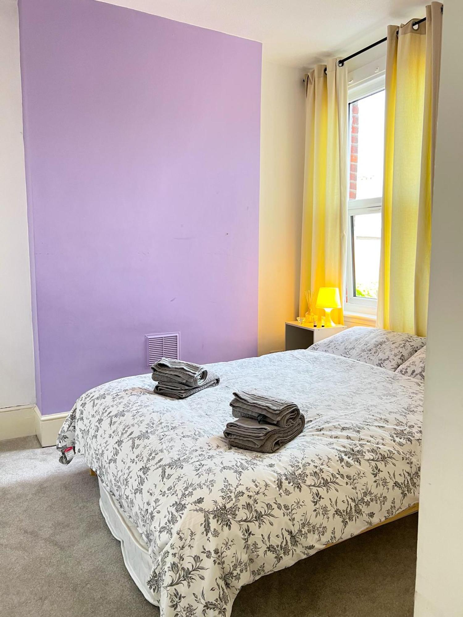 לונדון Welcome 2 Bedrooms Flat In Wimbledon מראה חיצוני תמונה
