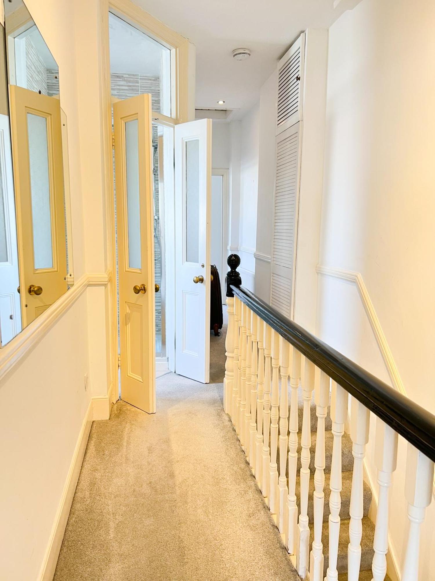 לונדון Welcome 2 Bedrooms Flat In Wimbledon מראה חיצוני תמונה